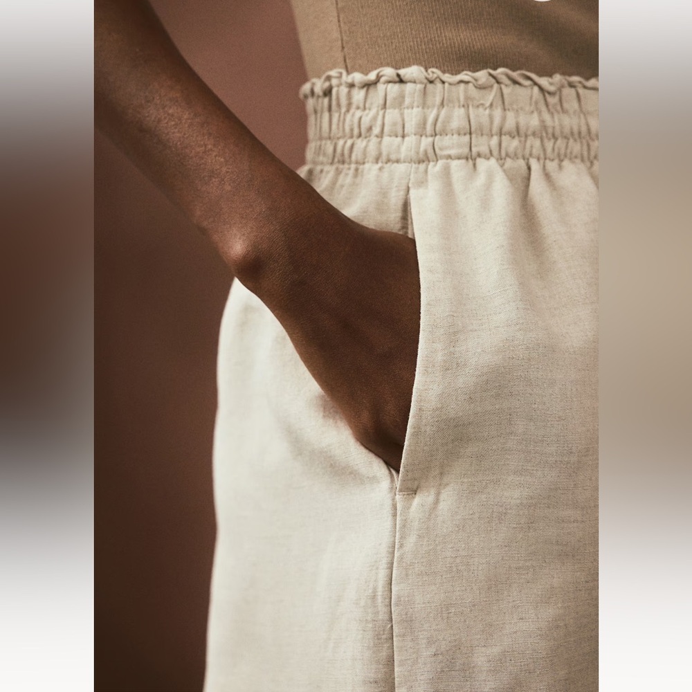 H&M Linen-blend Pull-on Shorts - Picture 3 of 6